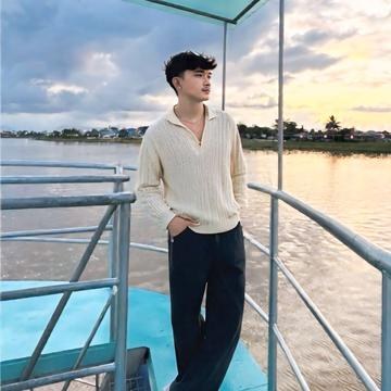 ᶜʳᵒʷ 𝐀𝐉𝐈𝐋 MICO Live profile