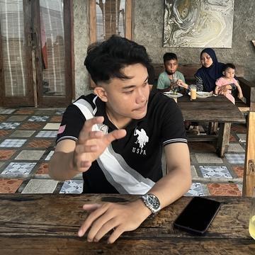 ᵏ𝓏 Thyo MICO Live profile