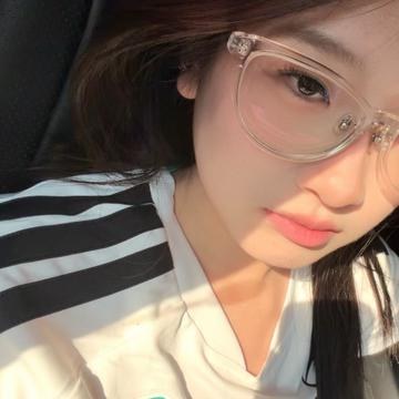 ᴰʸ 🧜🏻‍♀️ ‘bbing 🪸 MICO Live profile