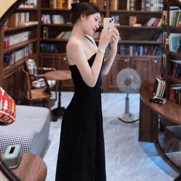 Quyên Doris MICO Live profile