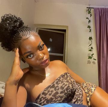 Lolo is_perfect 🧬 MICO Live profile