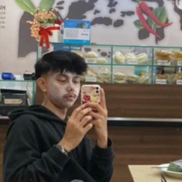 ₚₐₚᵢcₕᵤₗₗₒ𝖆𝖚𝖑 [𝙴𝙲𝙻𝙿𝚂] MICO Live profile