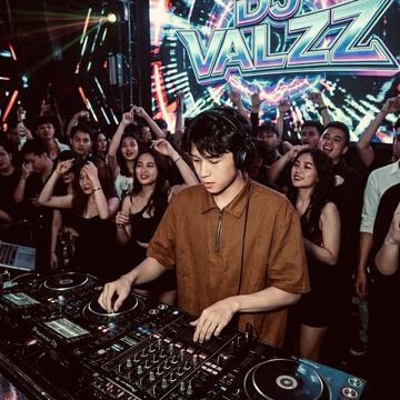 Contact-sheet preview of ☣️ RIVAL🎧 ᴱ⁻ᵀᴱᴬᴹ's MICO Live recording